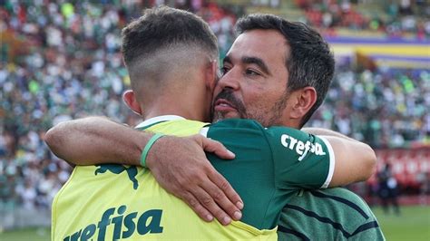 Ao L João Paulo Sampaio detalha segredos da base do Palmeiras e