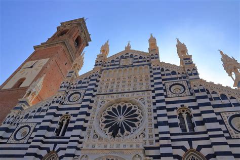 Esplora Il Fascino Millenario Del Duomo Di Monza Tesori Leggende E