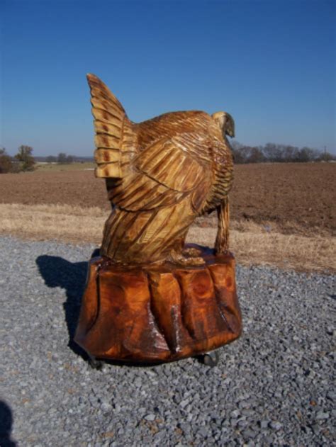 Animal Carvings from Roark Phillips Chainsaw Carving - Bear, Eagle