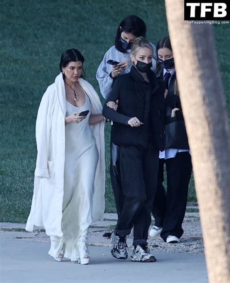 Kourtney Kardashian Kourtneykardash Nude Leaks Photo 6405 TheFappening