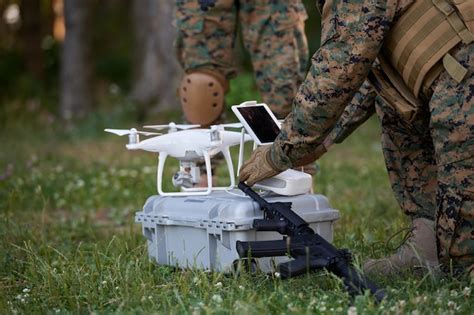 Premium Photo Soldiers Squad Are Using Drone For Scouting