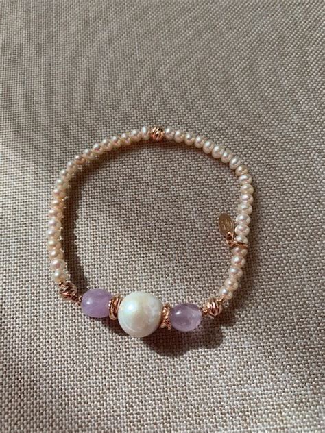 Bracciale Elastico In Perle Coltivate Quarzo Rosa E Argento Placca