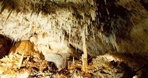 Family guide to exploring the caves in Margaret River • Our Globetrotters