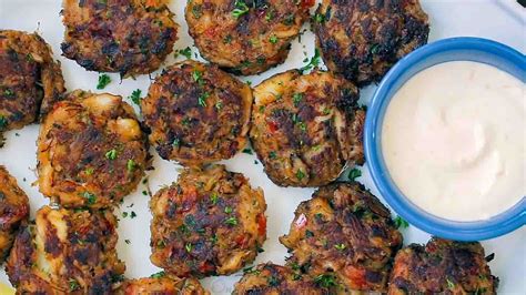 Ultimate Crab Cakes Recipe