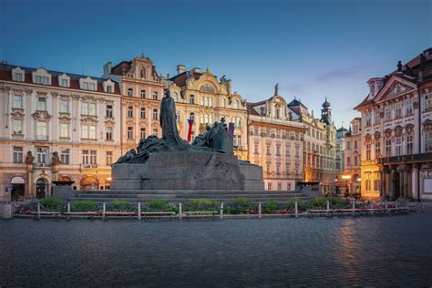 Prague History and Culture - Pragueguide.info