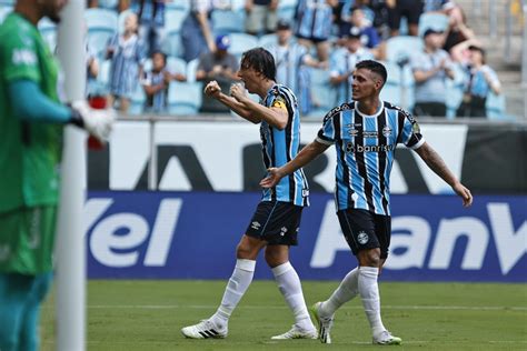 Últimas do Grêmio post de Geromel dupla convocada e coletiva de