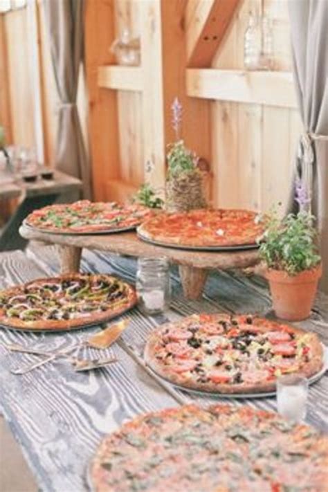 28 Fun Ways To Organize A Pizza Bar At Your Wedding Weddingomania