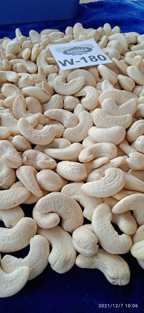 Raw White W180 Cashew Nuts At Rs 910 Kg In Contai ID 24805938112