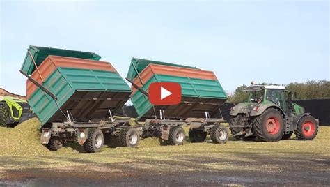 2022 Maissilage Mit Einem Claas Jaguar 960 TT Transport Mit Diversen