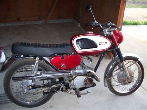 1968 Yamaha 180 Twin 2 Stroke