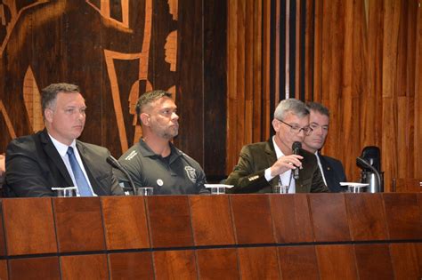 Polícia Penal do Paraná é homenageada na Assembleia Legislativa