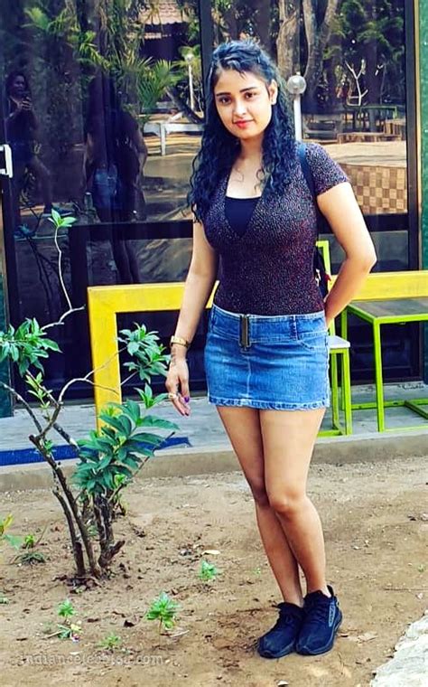 Nikitha Pawar Telugu Actress CTS Hot Pic Starcelebblog