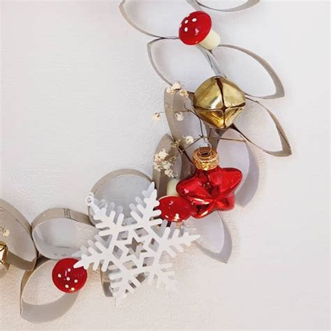 DIY de saison: Ornament Earrings Crafts for Christmas
