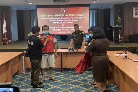 Terapkan Restorative Justice Kejari Jaksel Setop Dua Kasus Pencurian