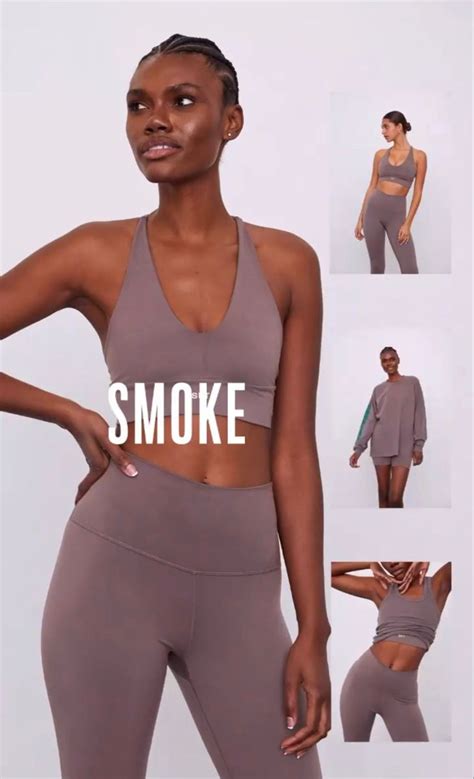 Hot Sexy Julia Phillips Bikini Pics