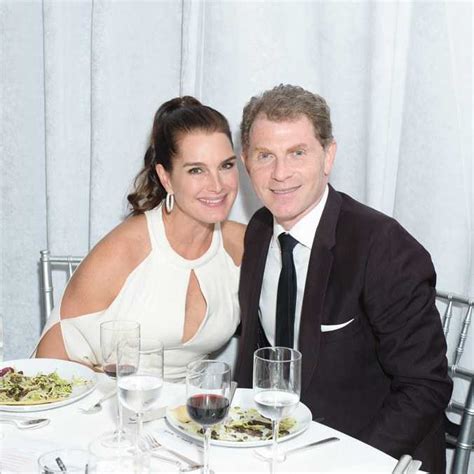 Наоми Уоттс на арт аукционе Take Home A Nude в Нью Йорке Chance for Traveller