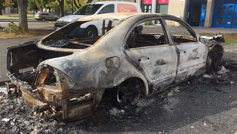 Nuit de violence dans le quartier de Perseigne à Alençon ici