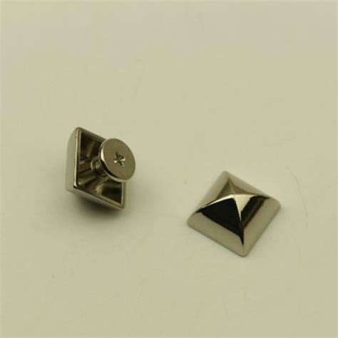 RIVET silvery 10 sets 10mm Rivet noir pyramide carré 10 12mm