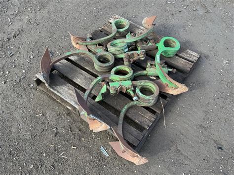 John Deere Cultivator Spring Shanks Bigiron Auctions