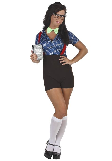 10 Beautiful Nerd Costume Ideas For Women 2024