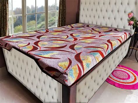 Buy Zippered Cotton Floral Mattress Cover – Spiral | Grinaf