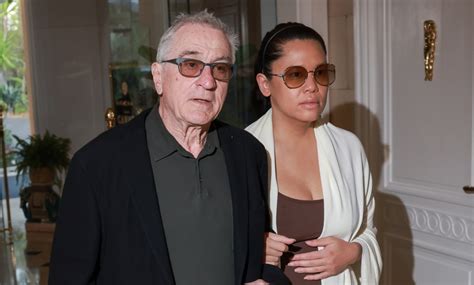 Aut Psia Detalha Causa Da Morte Do Neto De Robert De Niro Aos Anos