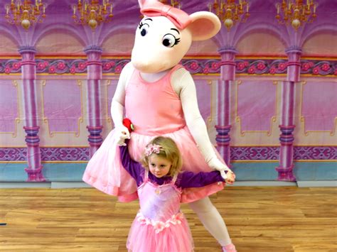 Angelina Ballerina Live Character Appearance 2012 | CM School of Fine ...