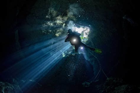 Cenote Diving In Mexico – 16 Spectacular Dives