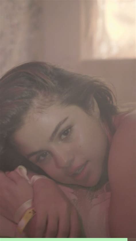 Bad Liar Selena Gomez Portada