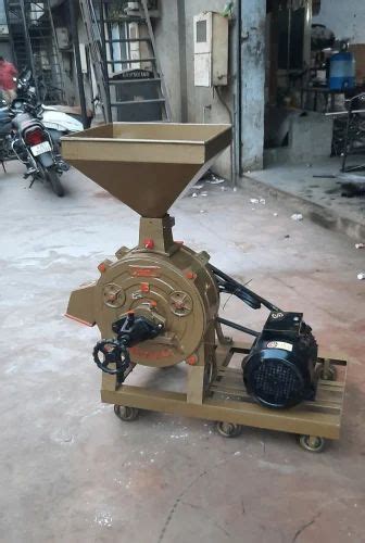 Semi-Automatic 5 HP Flour Mill Machines, 80 Kg/hr at Rs 53435 in Ahmedabad