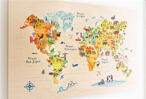 Affiche Carte Du Monde Animaux En Bois Chambre Enfant Etsy Etsy