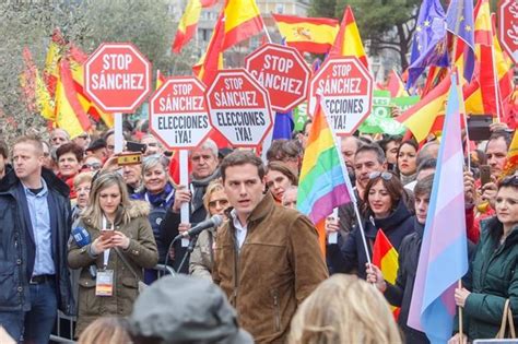 Los Principales Vídeos E Imágenes De La Manifestación Pp Ciudadanos