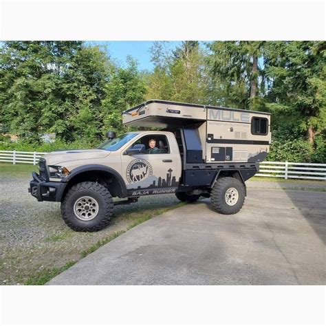 Four Wheel Camper Hawk Flatbed For 6 Full Size Trucks — Mule