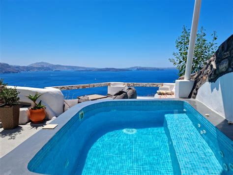 Aqua & Terra Traditional Cave Houses, Santorini - Best price 2024