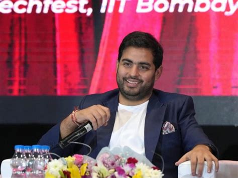 reliance jio working  iit bombay  launch bharat gpt akash ambani