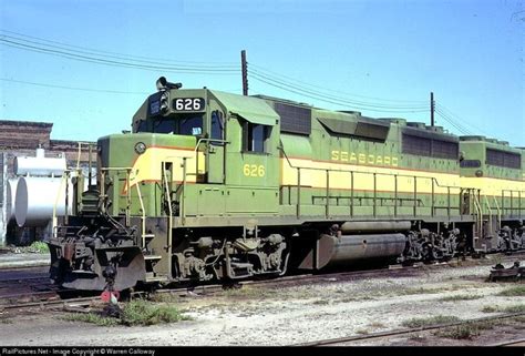 RailPictures Net Photo SAL 626 Seaboard Air Line EMD GP40 At Raleigh