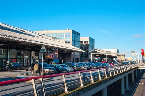 Il Terminale All Aeroporto Di Amburgo Fotografia Editoriale Immagine