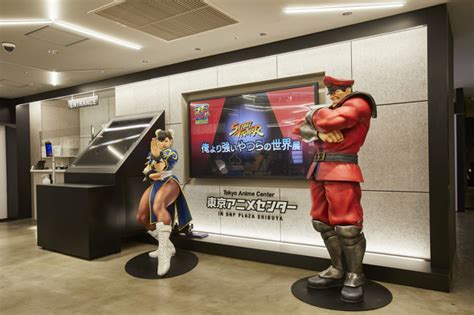 「ストリートファイター」35周年記念『俺より強いやつらの世界展』が開催 カプコンとdnpがタッグを組む狙い：ストiiの売り上げは1550万本