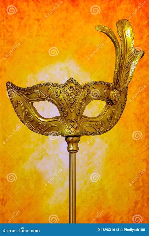 Vintage Venetian Masquerade Mask Against Grunge Background Stock Photo ...