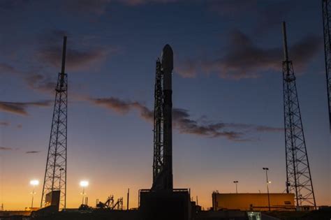 Spacex Starlink Projesi Için Uydu Fırlatıyor Shiftdeletenet