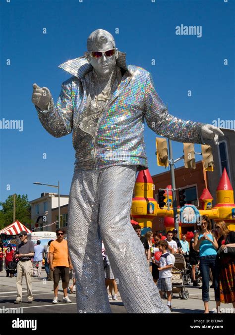 Elvis impersonator, Italian Festival, Little Italy, Toronto, Ontario ...