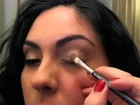 Tutorial Neutral Smokey Eye Using Urban Decay Naked Palette Missbeautyisart Video Beautylish