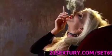 Slutty Babe Bends Over And Take The Cock Video Tnaflix