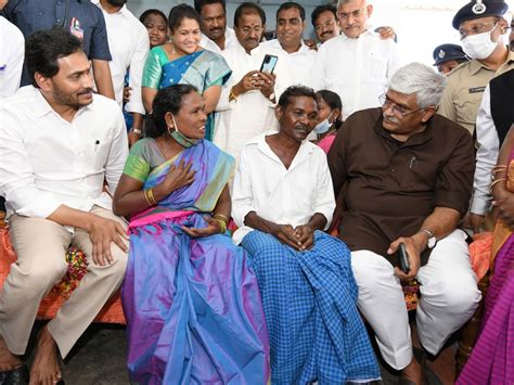 సఎ జగన కదరమతర షకవత పలవర పరయటన ఫటల CM YS Jagan