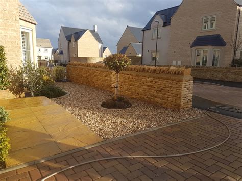 Cotswold And West Oxfordshire Dry Stone Walling By Tom Hazzledine