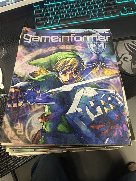 Game Informer 222 October 2011 The Legend Of Zelda Skyward Sword Very Good Ebay