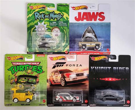 Hot Wheels Entertainment 2023 Set Completo 5 Minis Universo Hot Wheels