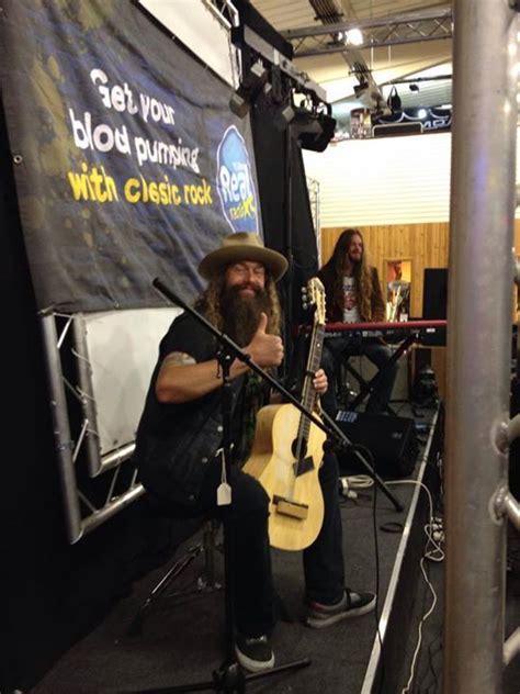 Blackberry Smoke Perform Special Acoustic Concert For Pmt Manchester