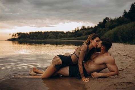 Kinky Kayla Loves To Have Dirty Phone Sex Phone Sex Kingdom