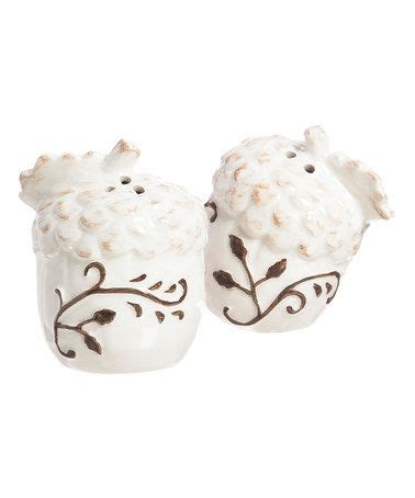 White Acorn Salt Pepper Shakers Salt And Pepper Set Salt Pepper